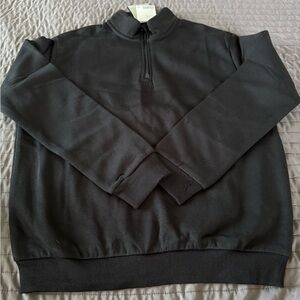 H&M Black Crew Neck Sweater